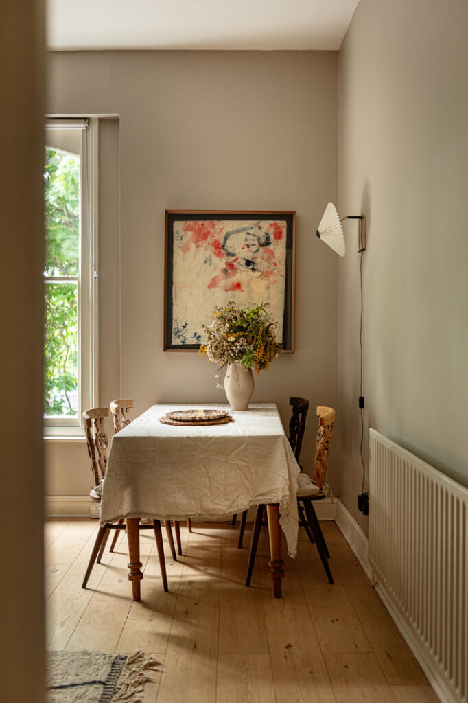 289200 - 25_6_TMH N16 6AX7548-Enhanced-NR-Edit.jpg