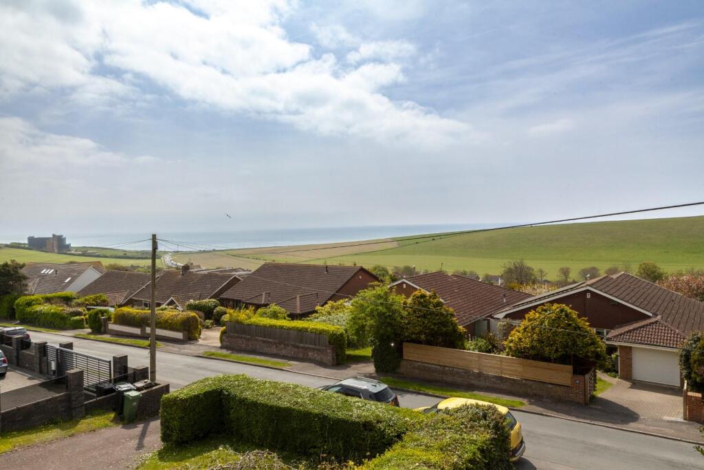 Longhill Road 22.jpg