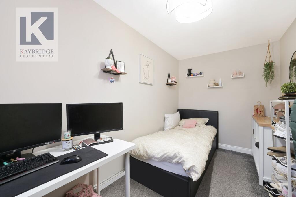 Stoneleigh Park Road, Epsom - KT19 0QT