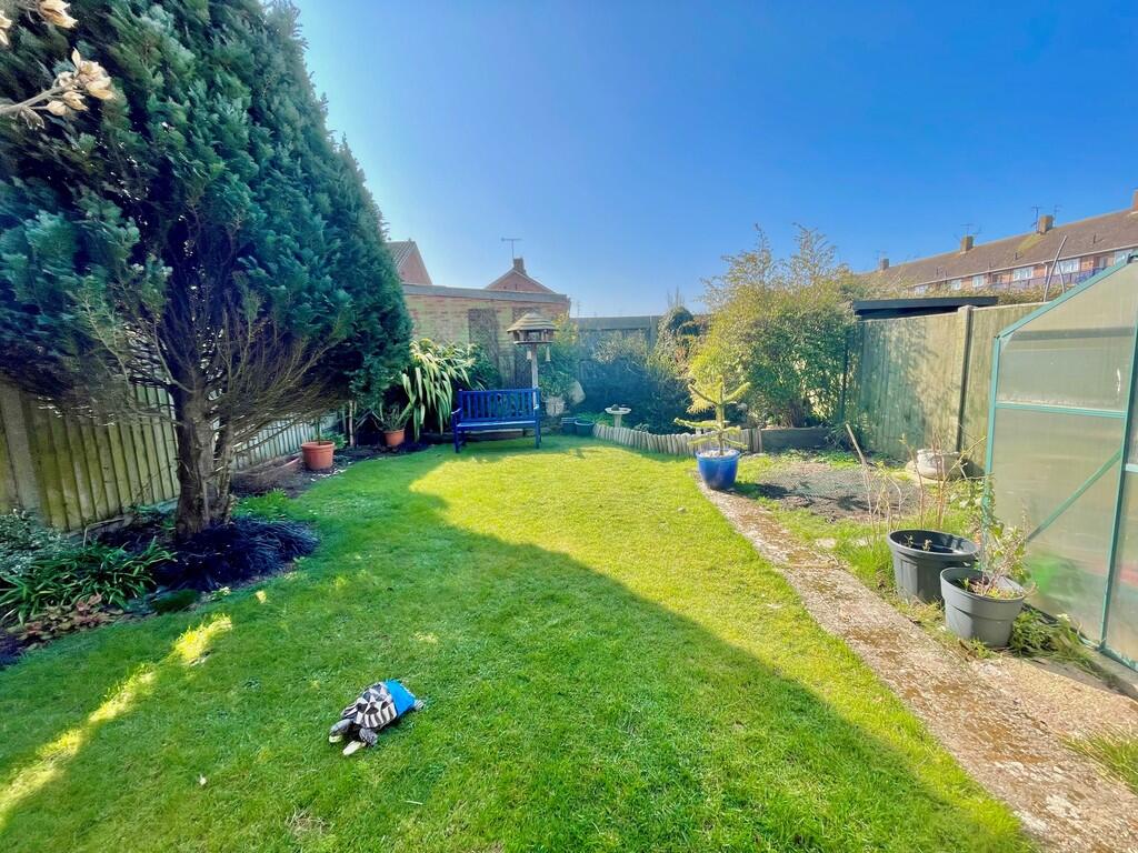 47 Melville Way R...