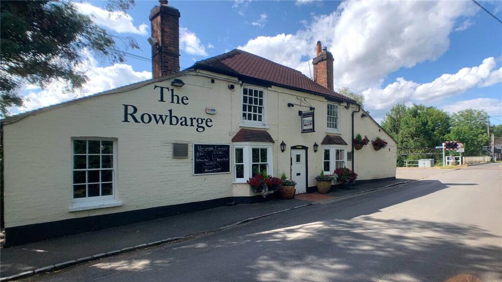 The Rowbarge Pub