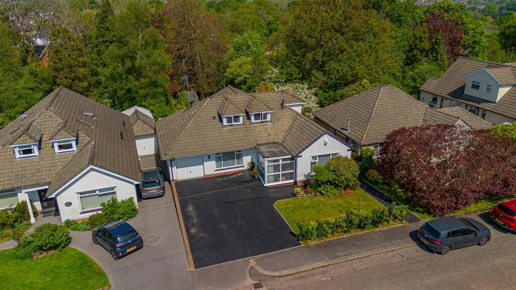 Cyncoed Rise 8 Drone-1.jpg