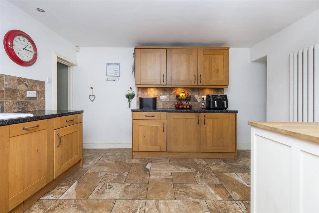 Bramleys Estate Agents - New Lane - Siddal - Halif