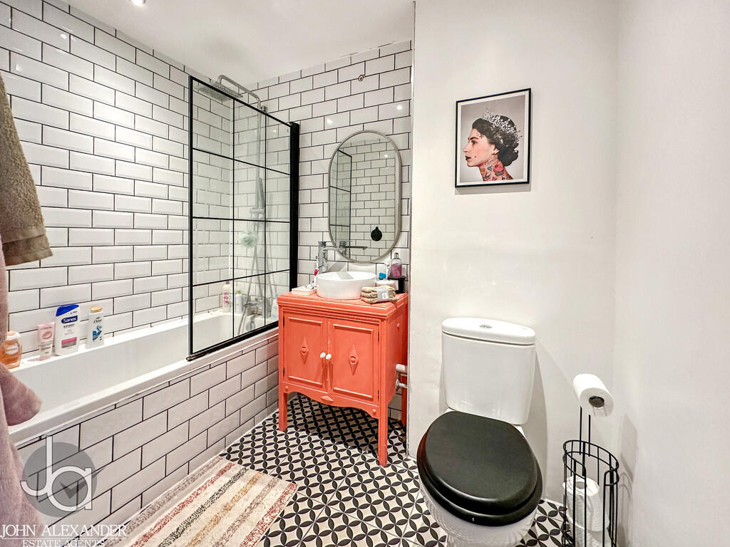 20241130_09421346...