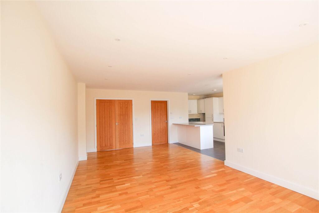 Kitchen/Dining Room.