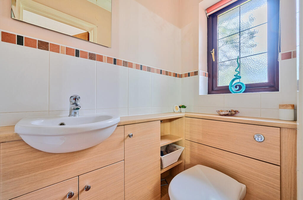 1384332-22-6936fa...