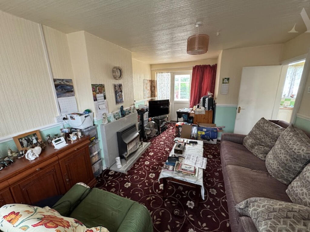 327 Cotterills Lane Lounge