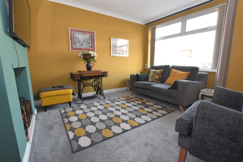 Lounge Additional Image.jpg
