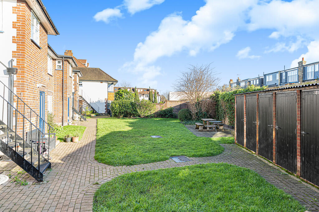 Windmill Court (4...