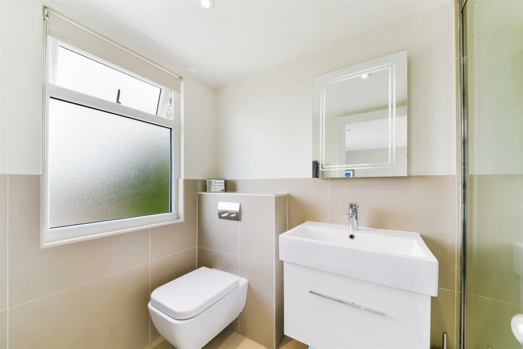 En-Suite Shower Room
