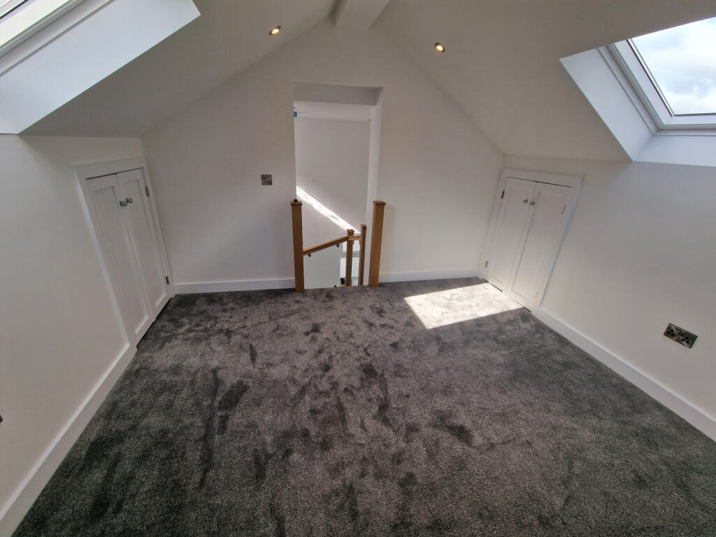 Landing/Snug