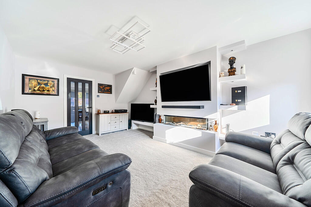 1358024-1-68d50b8...