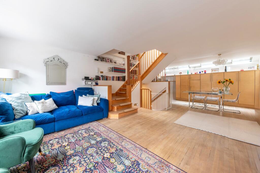 Sitting Dining Room