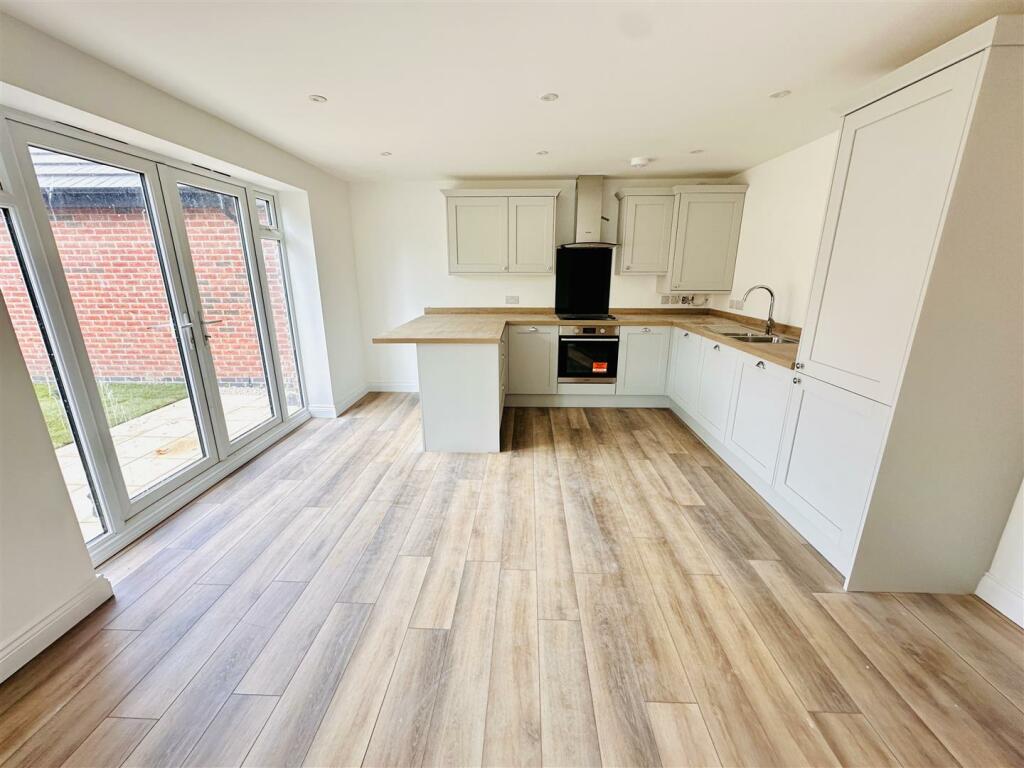 Open Plan Kitchen Diner