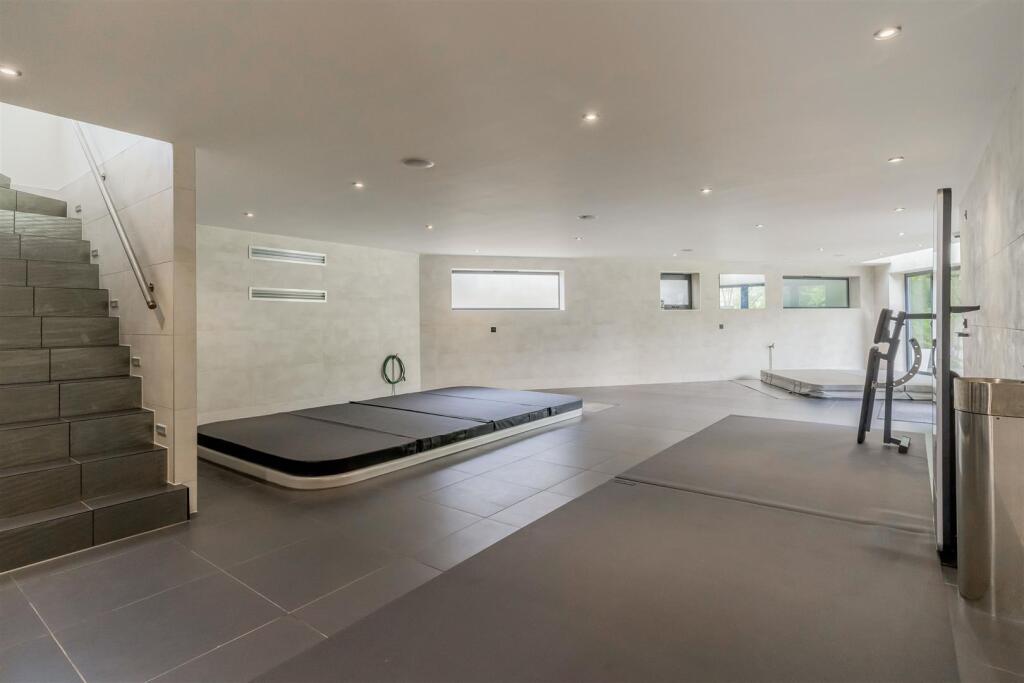 72 Dyke Road Low Res-32.jpg