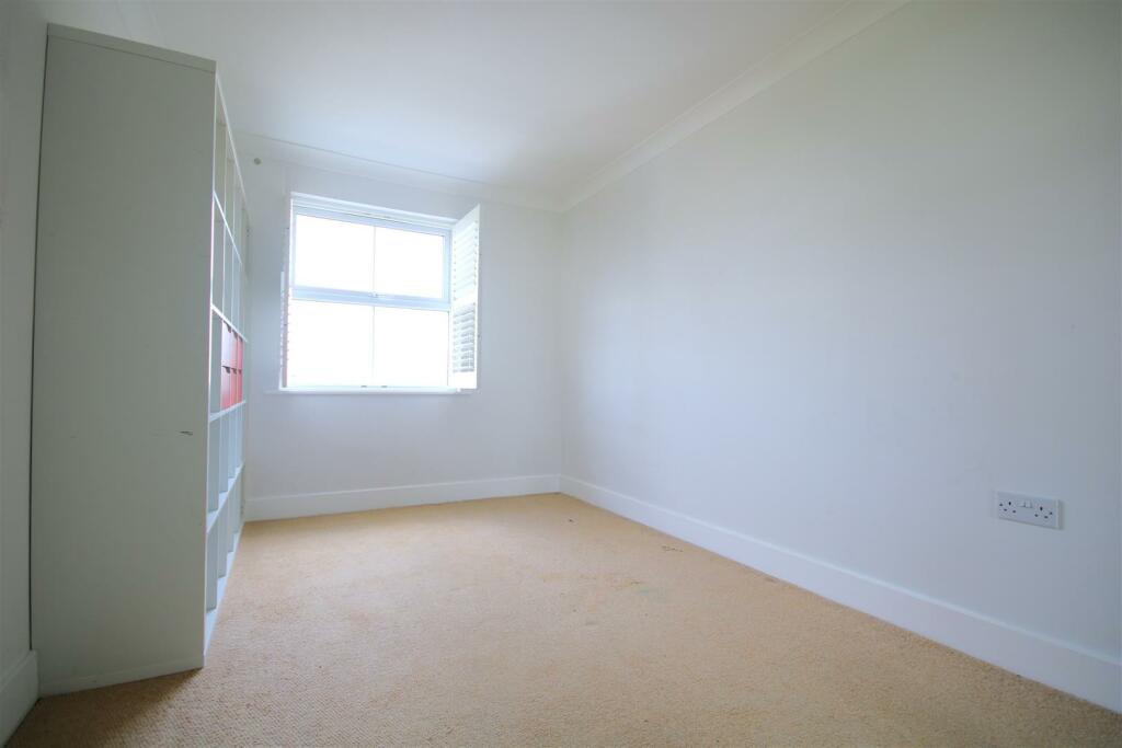 bed2.JPG