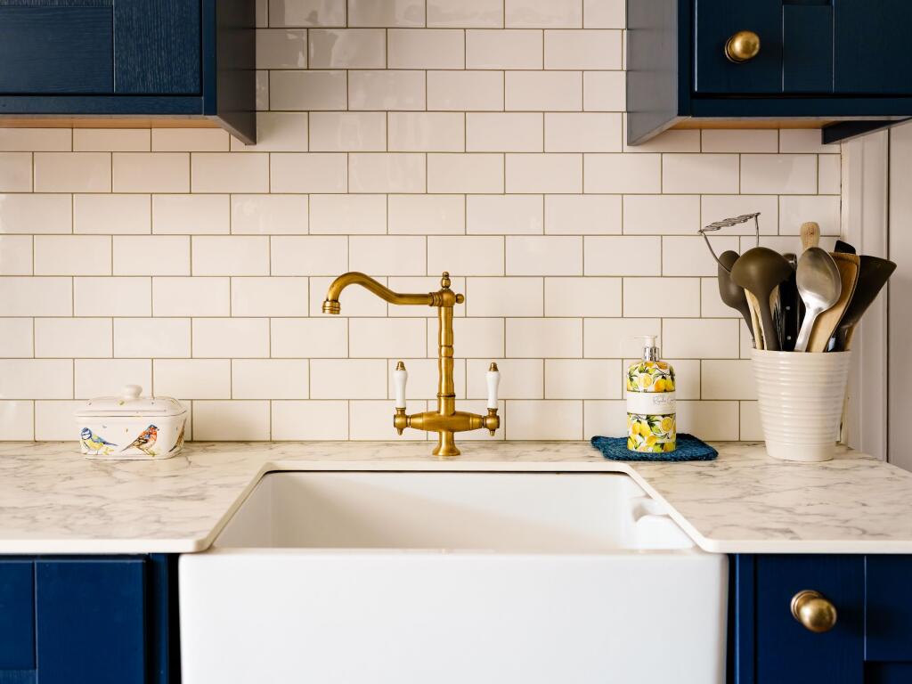 Kitchen Belfast Sink