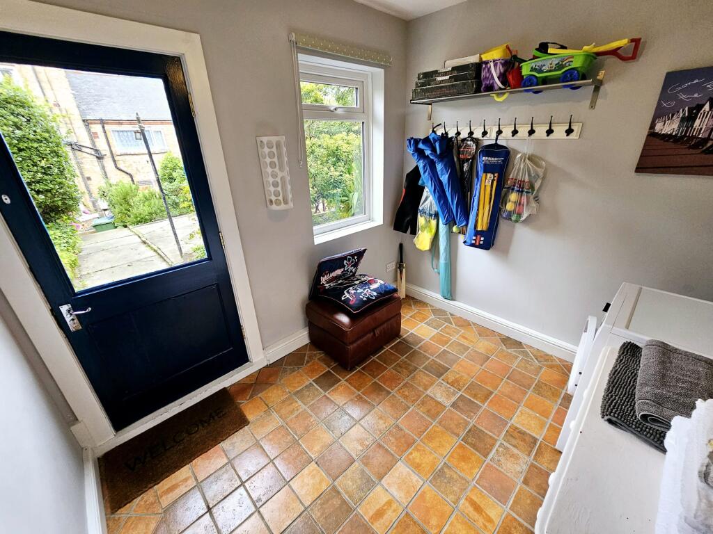 5c74d5ab-55b9-415f-a397-c2db9cc9583a