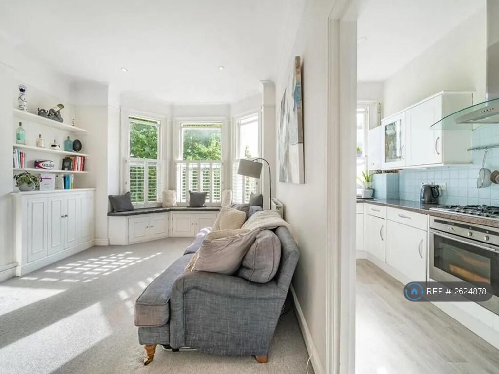 Sitting Room /Kitchen View