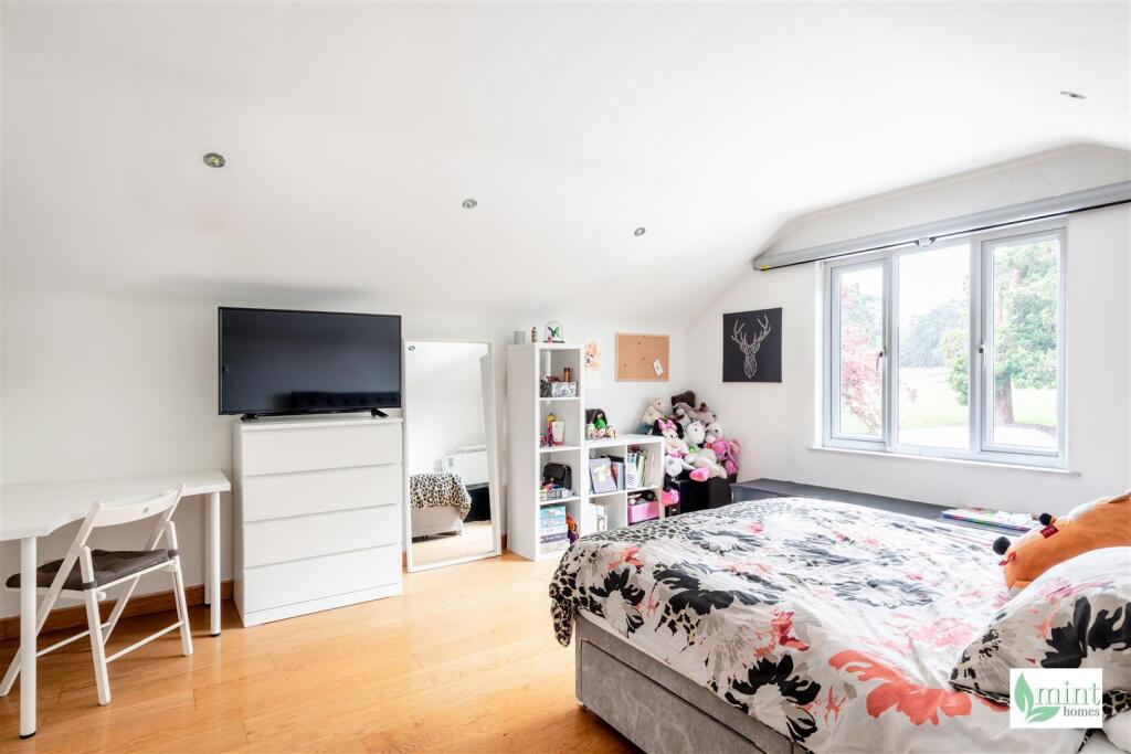 Watermarked - The Sheiling, Pond Road-25.jpg