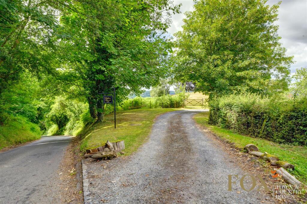 Valley Views (27).jpg