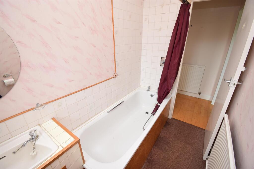 BATHROOM TWO .JPG
