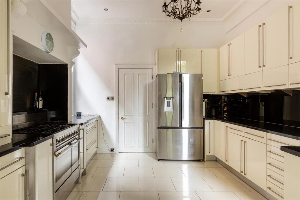 157 Coombe Road-16.jpg