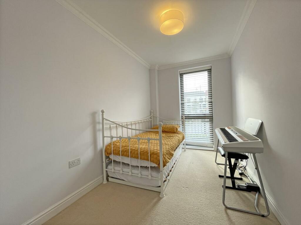 Mill Street 27 Bed 2.jpg