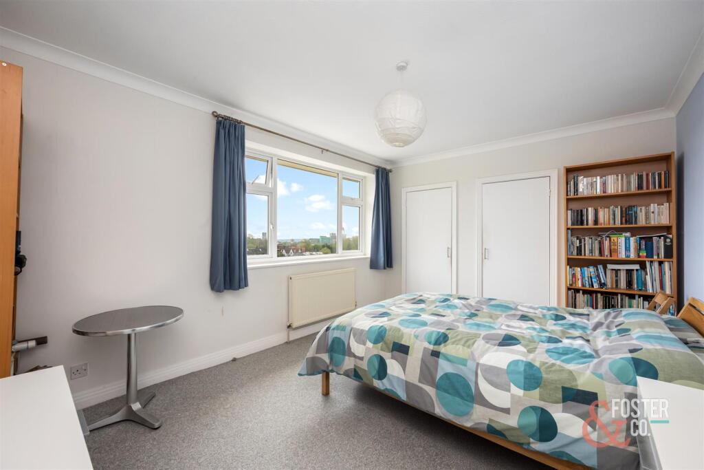 Benett Drive, 10-030.jpg