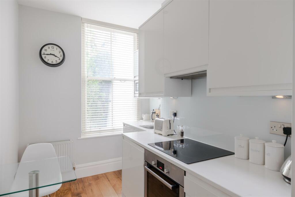 4, 88-90, Great Titchfield Street-7.jpg
