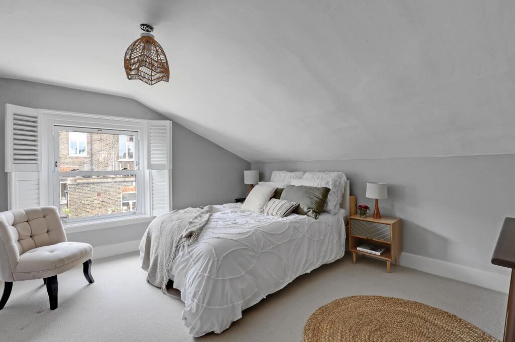 12-a5a9JHPropWpen - 20 Montrave Road - 34.jpg