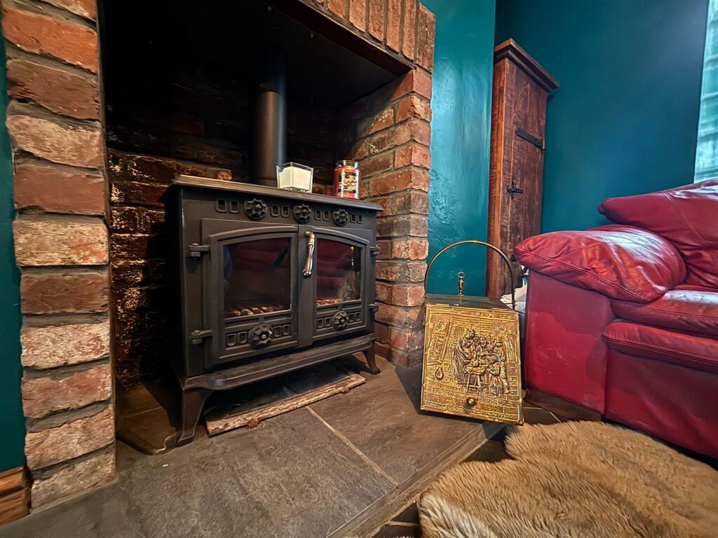 WhatsApp Image 2024-09-16 at 14.11.46_68514872.jpg