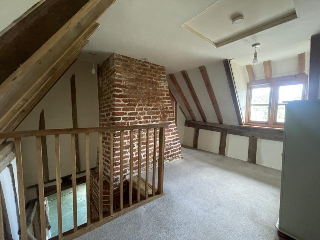 Landing2 T202511131743.jpeg