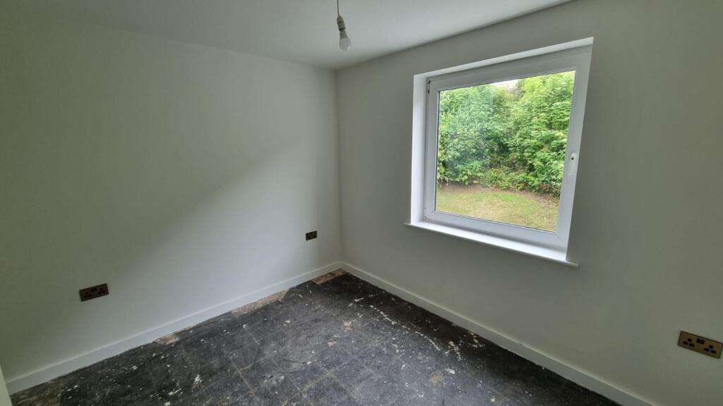 9HC Bedroom 2 2.jpeg