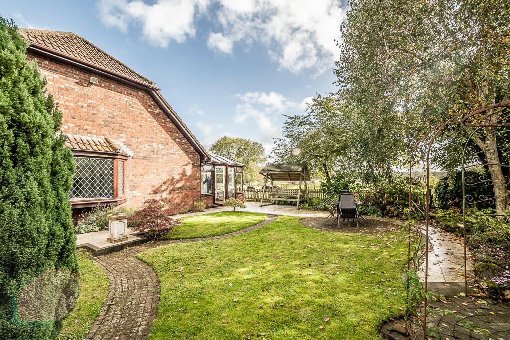 Coombe Cottage - ...