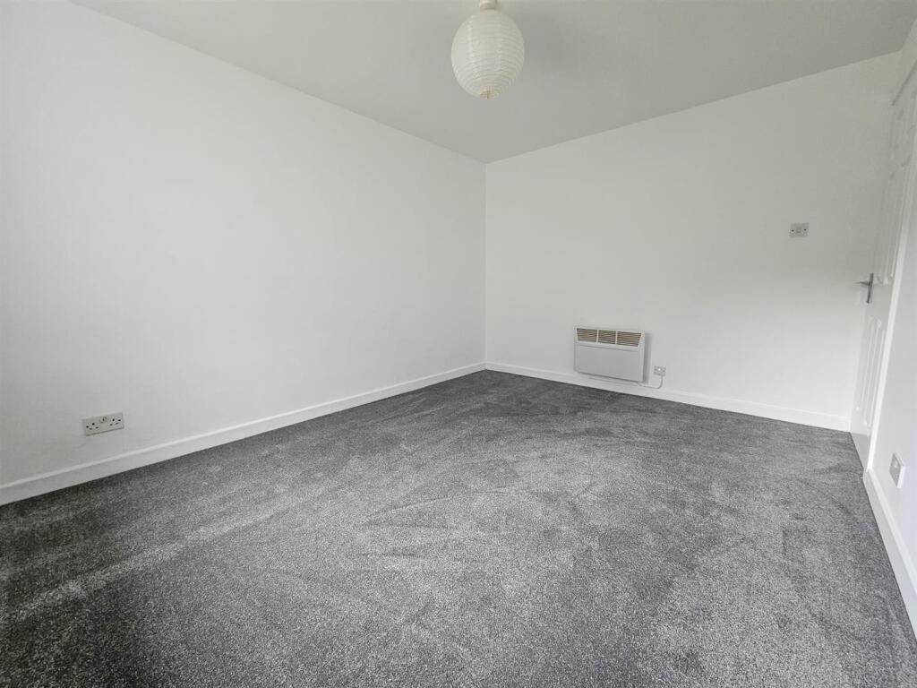 1 bed apartment, Silsden