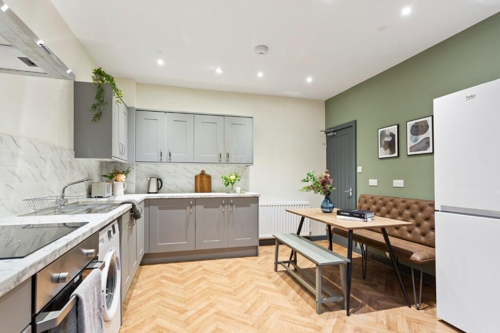 Kitchen - communal