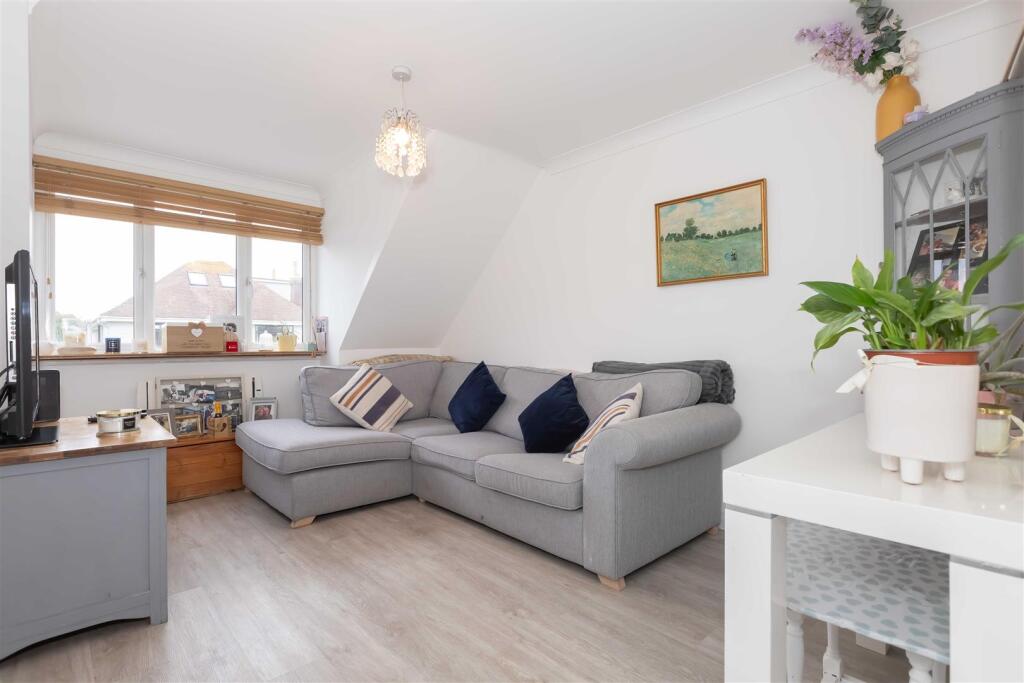 Hangleton Court_1.jpg