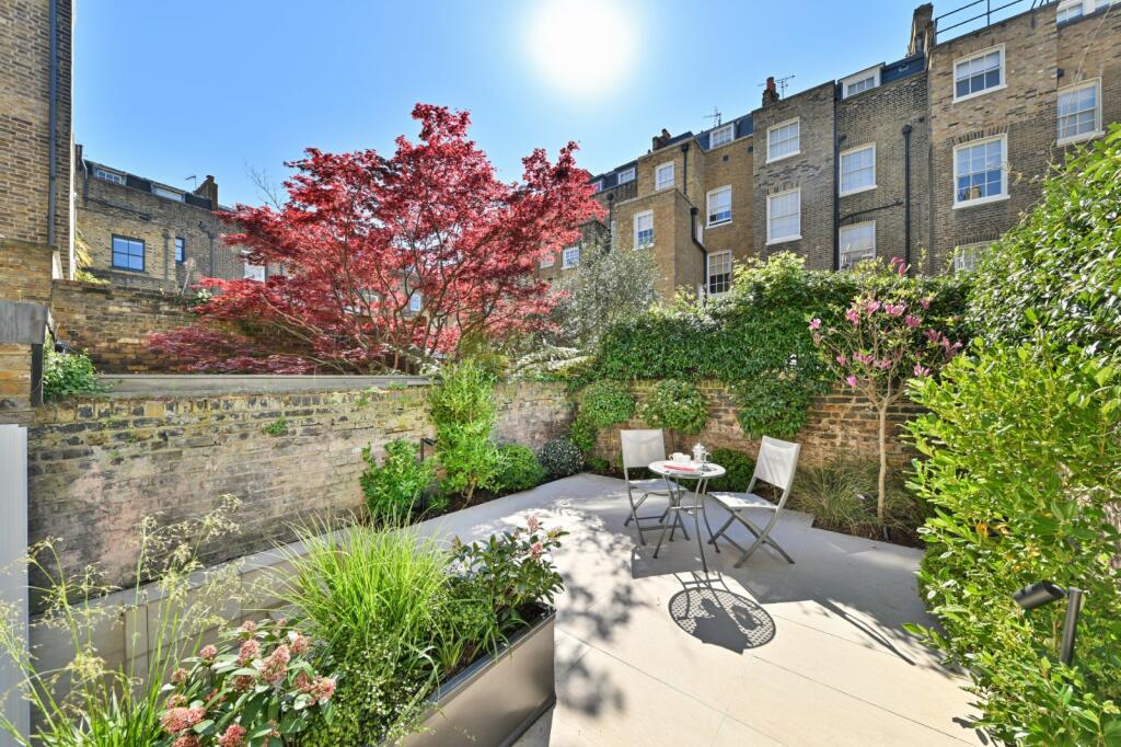 West Facing Garden