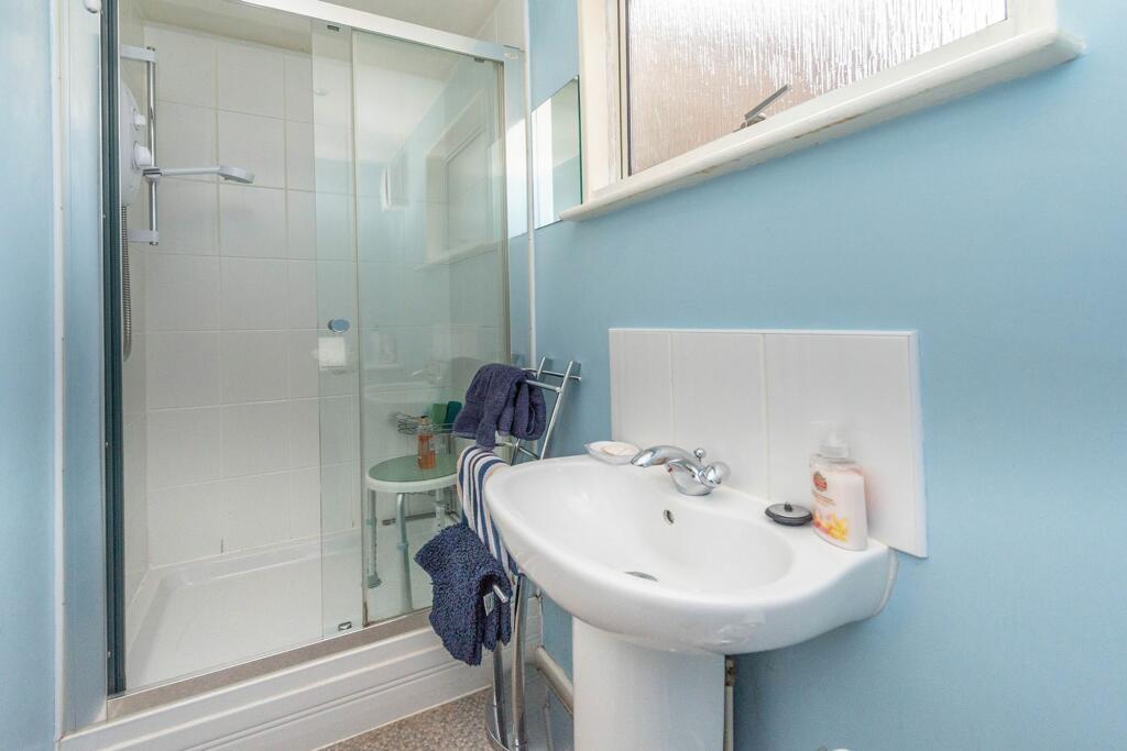 DOWNSTAIRS SHOWER ROOM