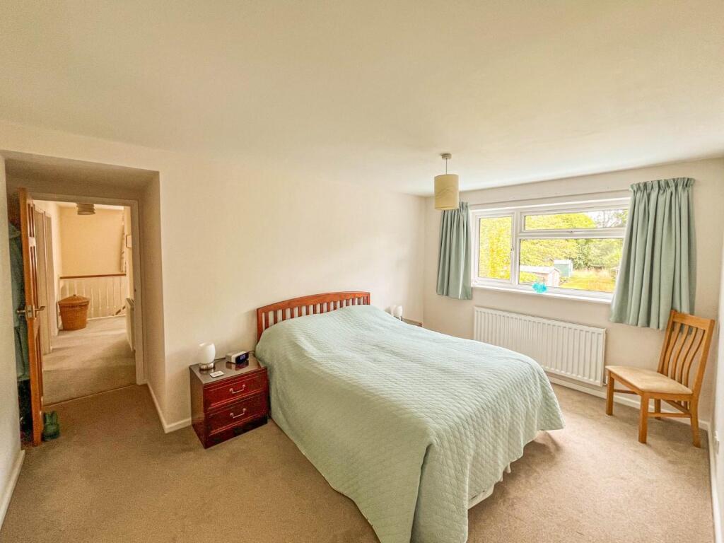 30 Moorfield Road - Master Room.jpg