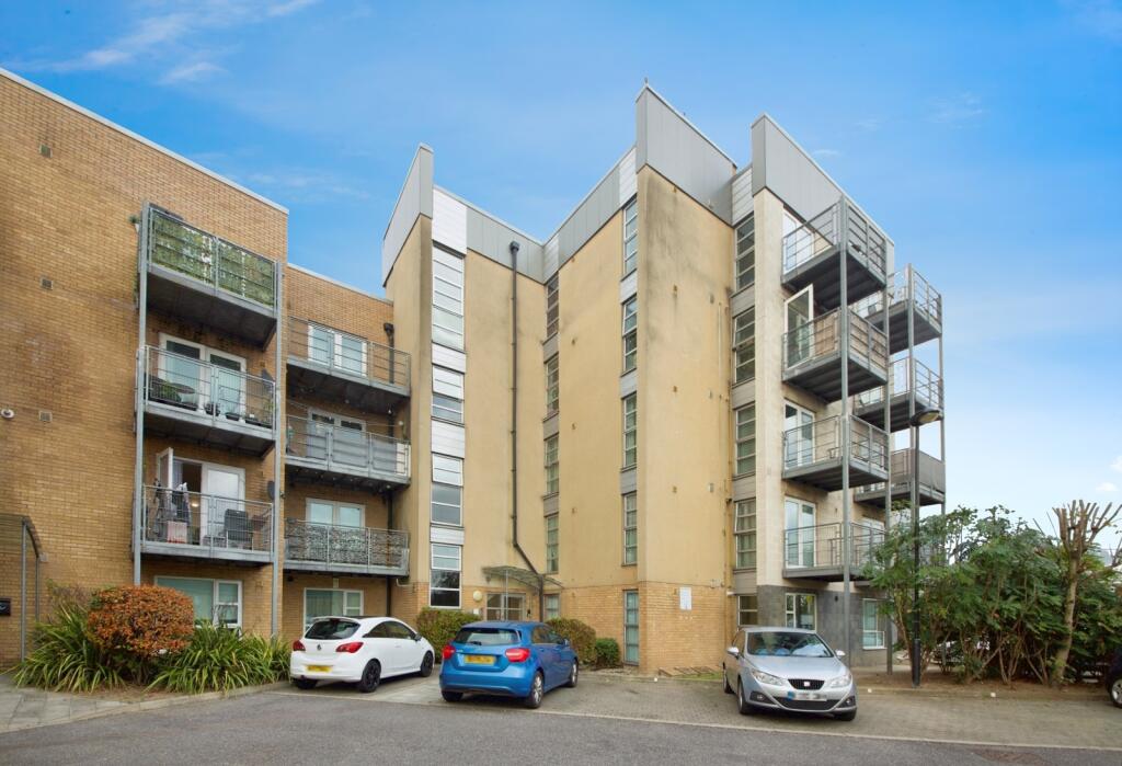 Oldchurch Road, Romford, RM7