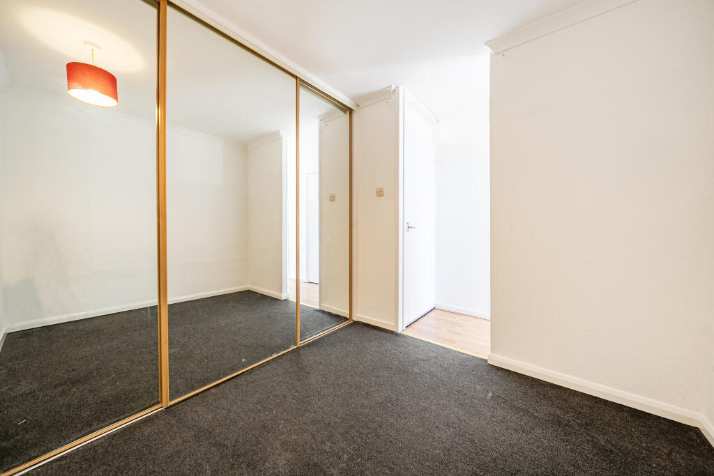 1350838968c015603b82b