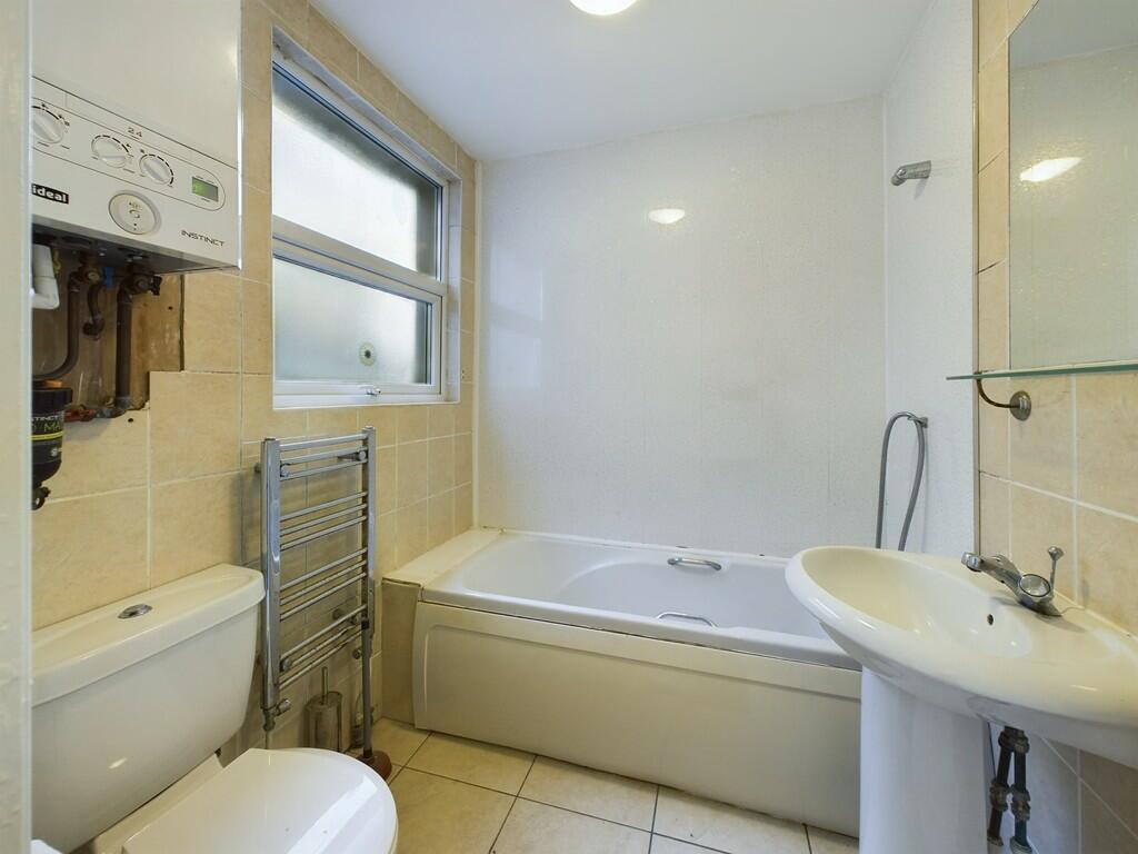 CAM03974G0-PR0073...