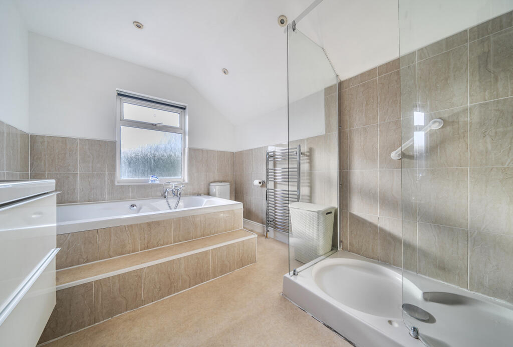 1360450-13-68db9d...