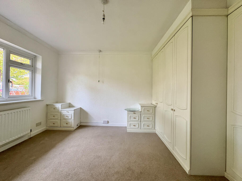 Bedroom 1 Aylesbrook