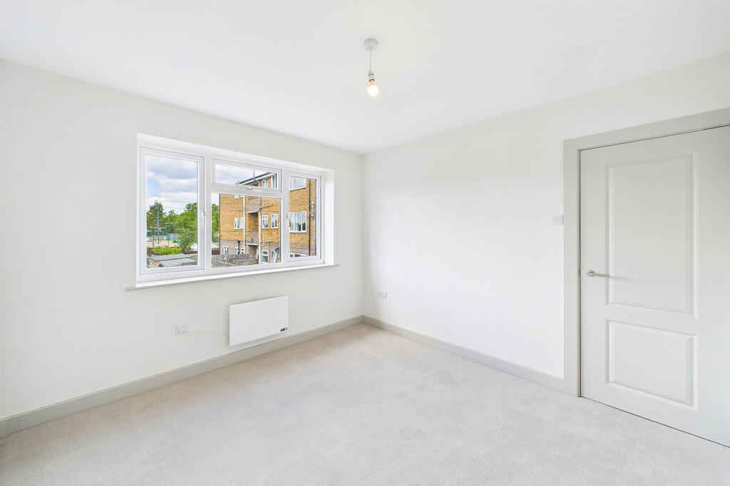 CAM03416G0-PR0081...