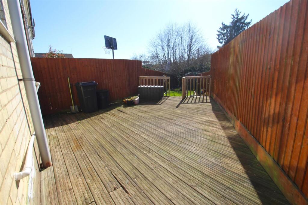 Garden 1.JPG