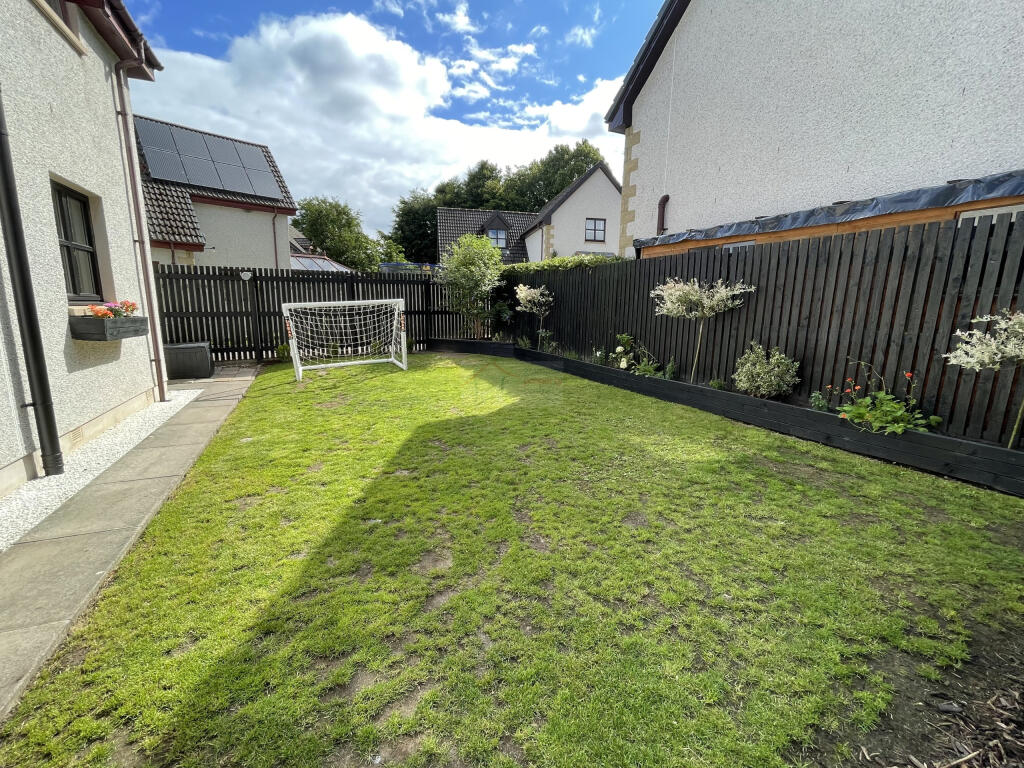 Garden b.JPG