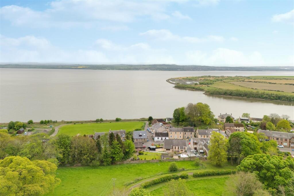 21 Main Street 028.jpg